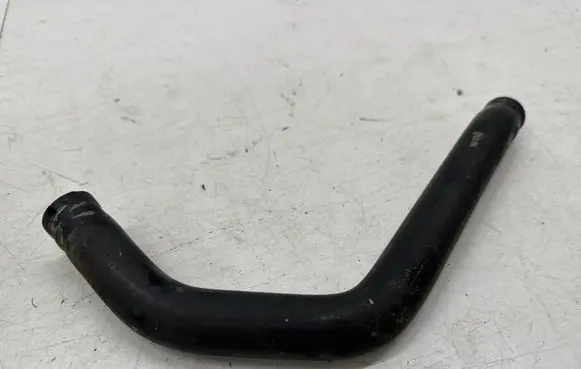 Mercedes-Benz A W177 Engine coolant pipe/hose