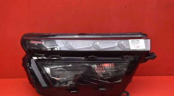 Skoda Kamiq Headlight/headlamp 658941016B