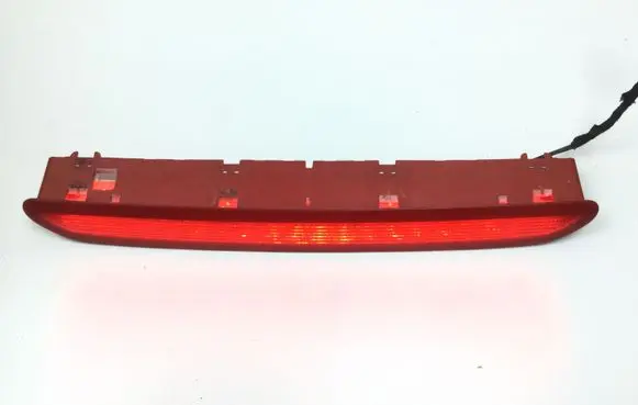 Volkswagen PASSAT B6 Third/center stoplight 1K6945097A