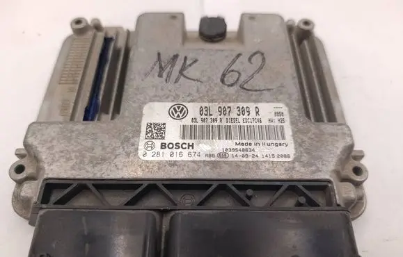 Volkswagen Golf VII Engine control unit/module 03L907309R 0281016674
