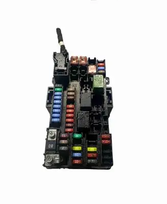 Opel Mokka Fuse module 121092611