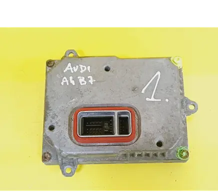 Audi A4 S4 B7 8E 8H Voltage converter/converter module 1307329115