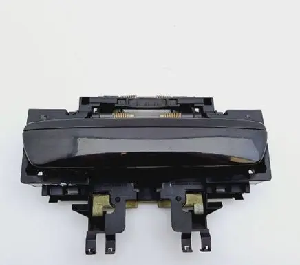 Audi A8 S8 D3 4E Front door exterior handle 4E0839885