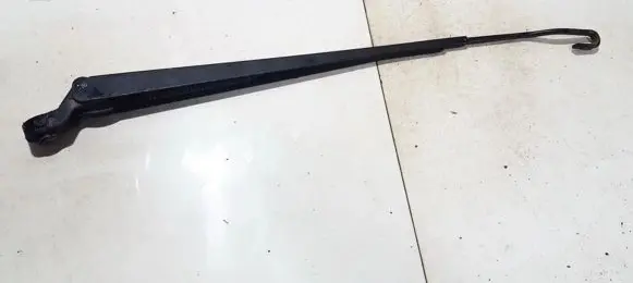Renault Scenic I Front wiper blade arm
