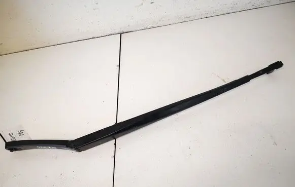 BMW 5 F10 F11 Front wiper blade arm 61617182594