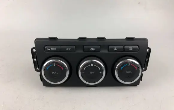 Mazda CX-30 Climate control unit GDN361190A