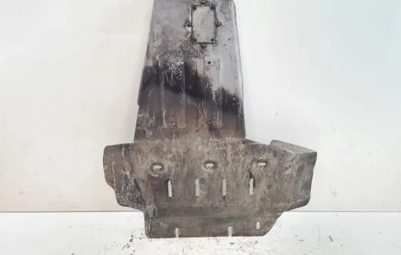 Jeep Wrangler Engine splash shield/under tray