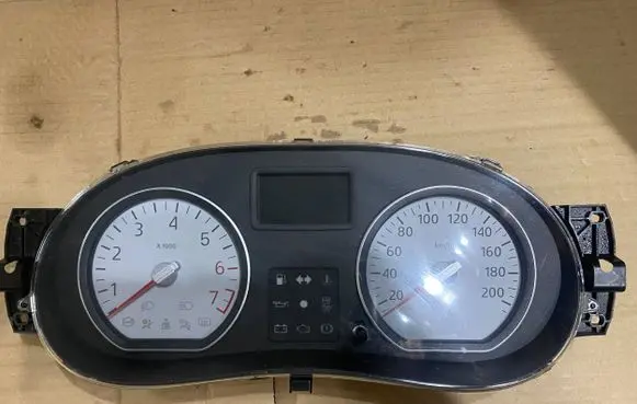 Dacia Sandero Speedometer (instrument cluster) 248104802R 120521