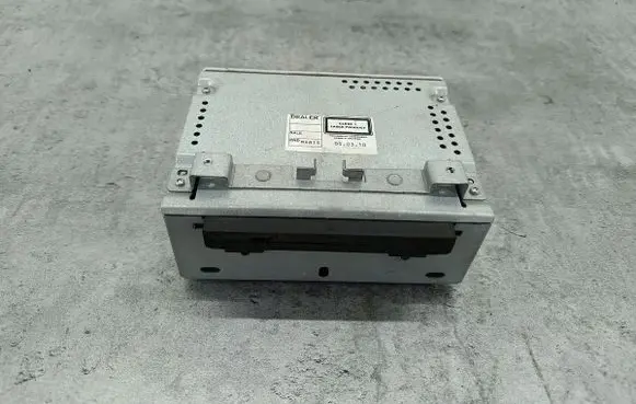 Ford Fiesta Radio/CD/DVD/GPS head unit 8A6T18C815BR