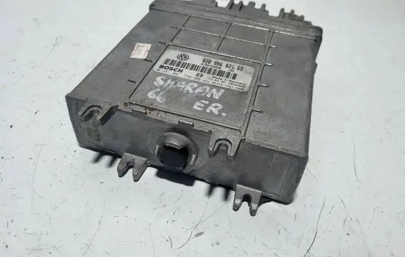 Ford Galaxy Engine control unit/module 028906021GS 0281001738