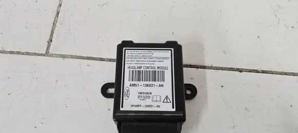 Ford Focus Light module LCM AM5113K031AH 042013 Y9P312878