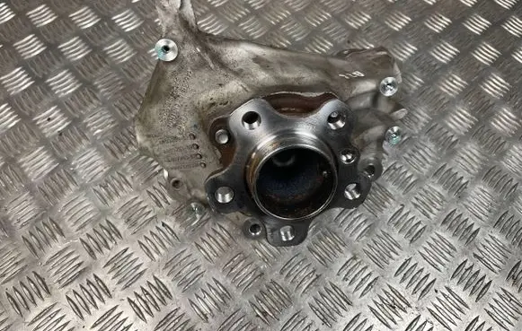 BMW i4 Front wheel hub spindle knuckle 6893259 6893261 6897743