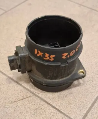Hyundai ix35 Mass air flow meter 281642F000