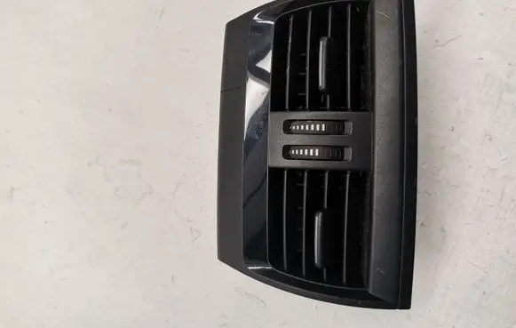 BMW X6M F86 Rear air vent grill 9252012