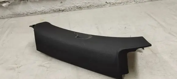 Porsche Cayenne (92A) (B) pillar trim (top) 7p5867241m