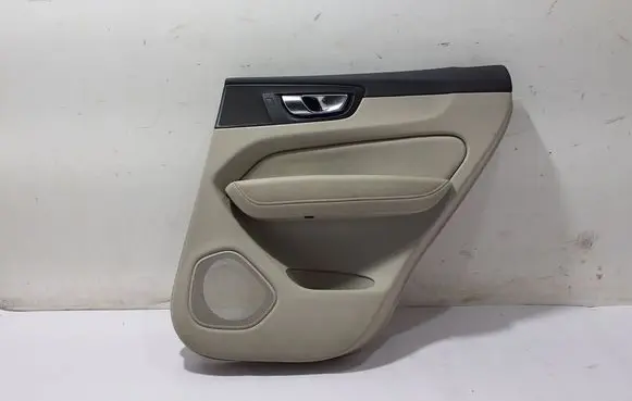 Volvo XC60 Rear door card panel trim 31407420
