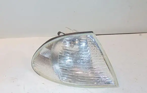 Front indicator light