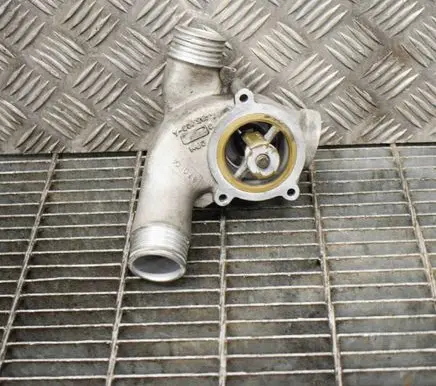 Audi Q7 4M Thermostat 1485034