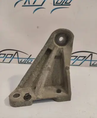 Jaguar XF X250 EGR valve cooler bracket SR836037BB