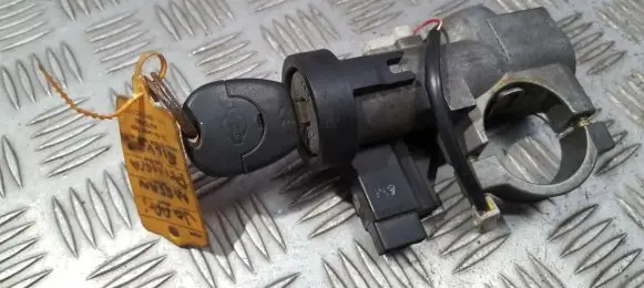 Nissan Almera N16 Ignition lock 8145