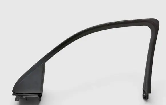 Chevrolet Suburban Front door window/glass frame 22772911