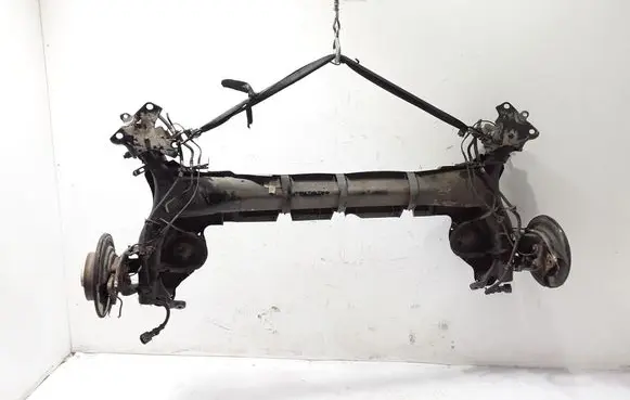 Renault Megane IV Rear axle beam 555015037R