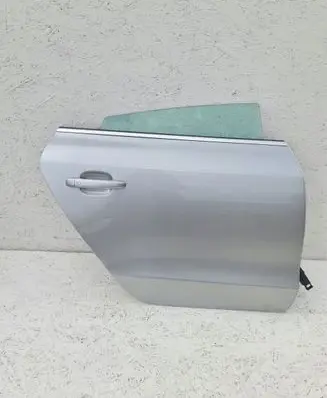 Audi A5 8T 8F Rear door