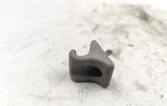 KIA Sorento Sun visor clip/hook/bracket 