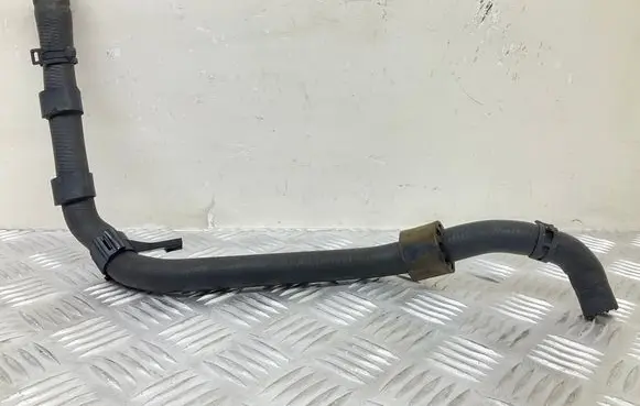 Volkswagen Golf Sportsvan Engine coolant pipe/hose