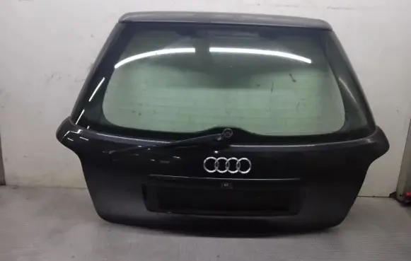 Audi A4 S4 B5 8D Tailgate/trunk/boot lid