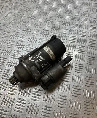 Volkswagen PASSAT B6 Starter motor 02M911023N