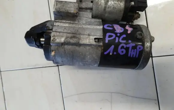 Citroen C4 Grand Picasso Starter motor V755001780