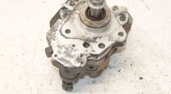 Fuel injection high pressure pump