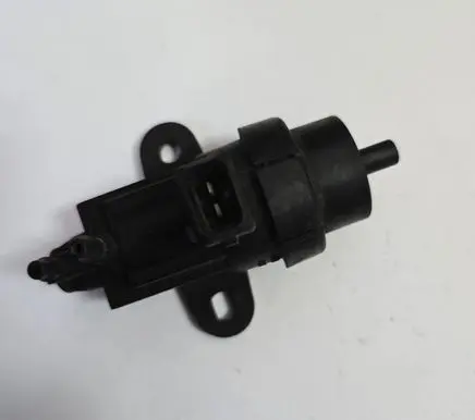 Ford Focus Turbo solenoid valve 98AB9E882aa 0012A