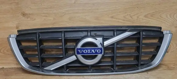 Volvo XC60 Front bumper upper radiator grill 30764558 31290999 31284337