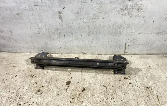 Volkswagen Touareg I Front bumper cross member