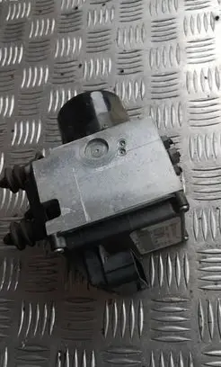 Volkswagen PASSAT B6 ABS Pump 3c0614109