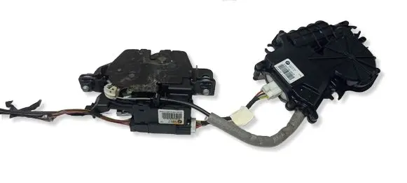 BMW 5 GT F07 Tailgate/trunk/boot lift motor 51247155158