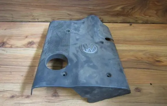 Engine cover (trim)