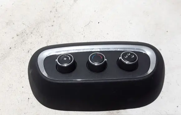 Dodge Durango Air conditioner control unit module 68330873AA