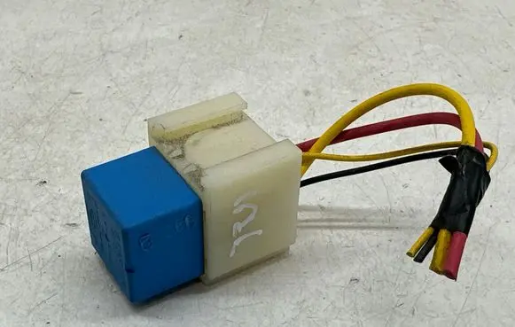 Renault Twingo II Other relay 8200766081