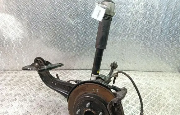 Lexus UX Rear wheel hub