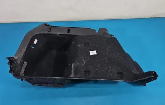 Skoda Octavia Mk3 (5E) Trunk/boot side trim panel 5E9867427BE IMPRK1574111