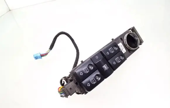 Mercedes-Benz S W220 Electric window control switch A2208213279