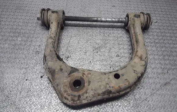 Toyota Hilux (N80, N90, N100, N110) Front lower control arm/wishbone