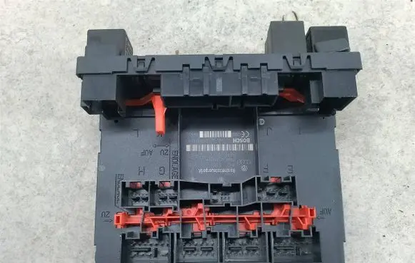 Audi A3 S3 8P Comfort/convenience module 8P0907279F