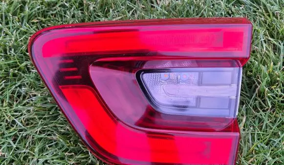 Renault Kadjar Tailgate rear/tail lights 265505069R