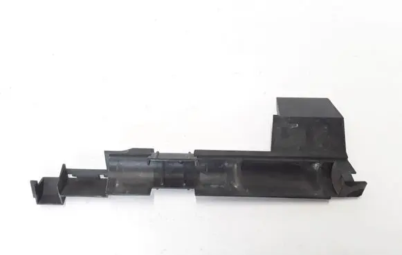 Renault Wind Radiator mount bracket 8200653074