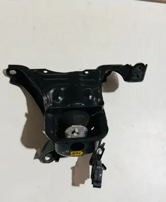 Lexus UX Engine mount bracket