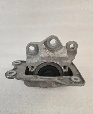 Volvo XC90 Engine mount bracket 31460716